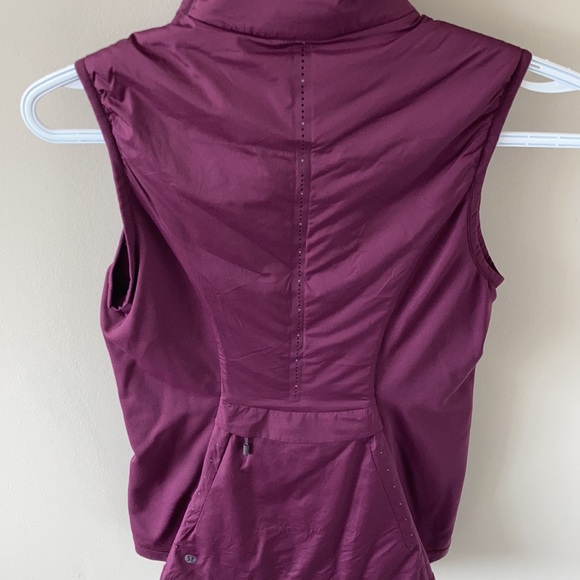 Lululemon Run For Cold Vest - Picture 4 of 6